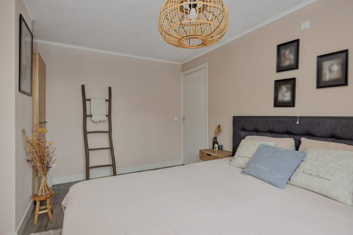 Foto 18 van Parallelweg 150