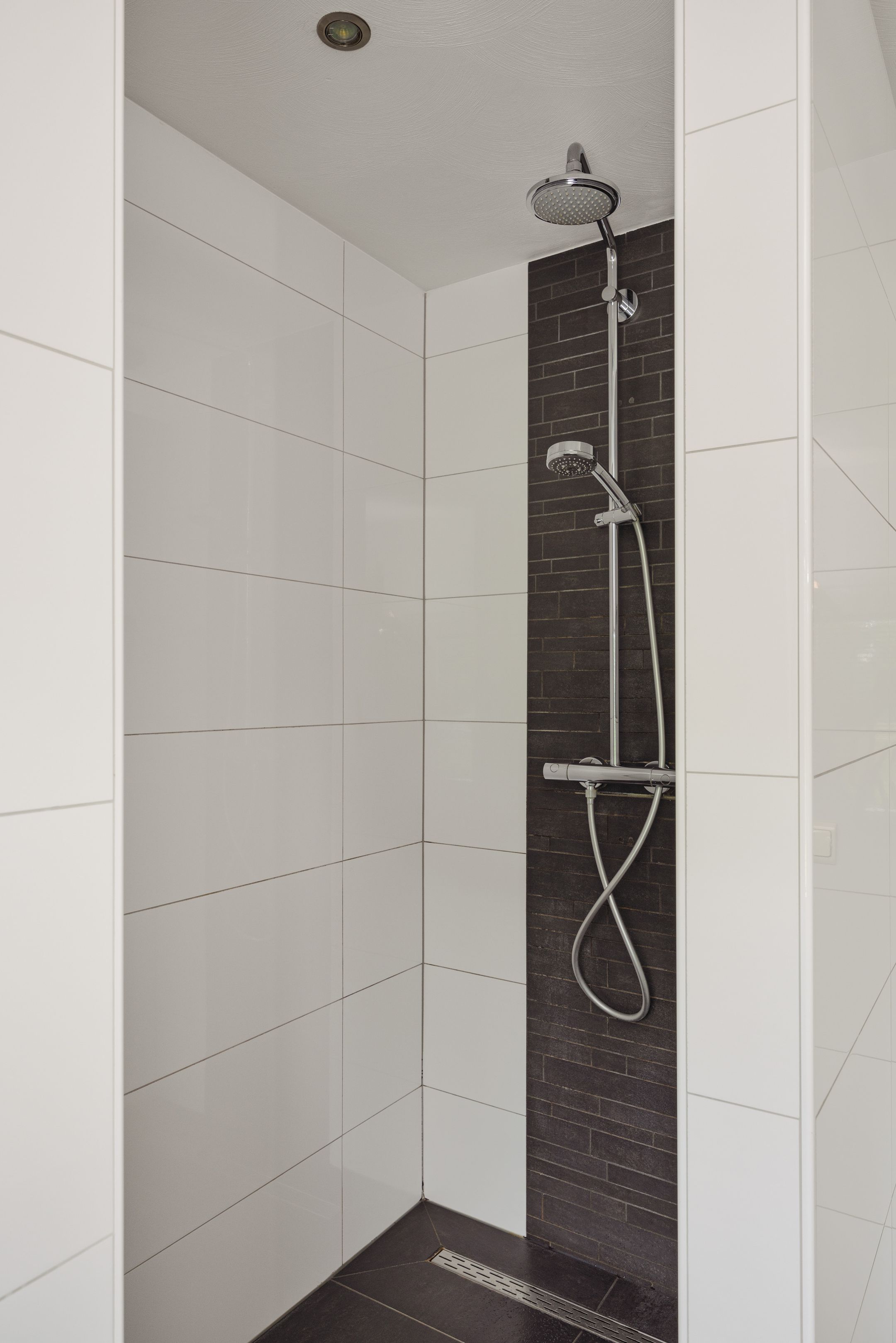 Foto 24 van Parallelweg 150