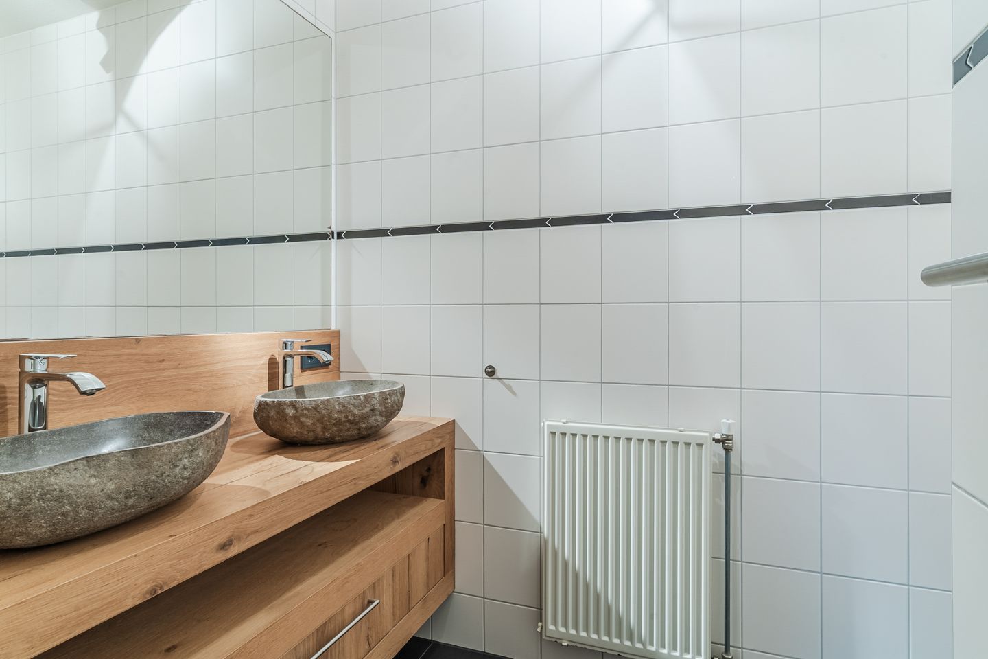 Photo 20 of Julianastraat 18-A