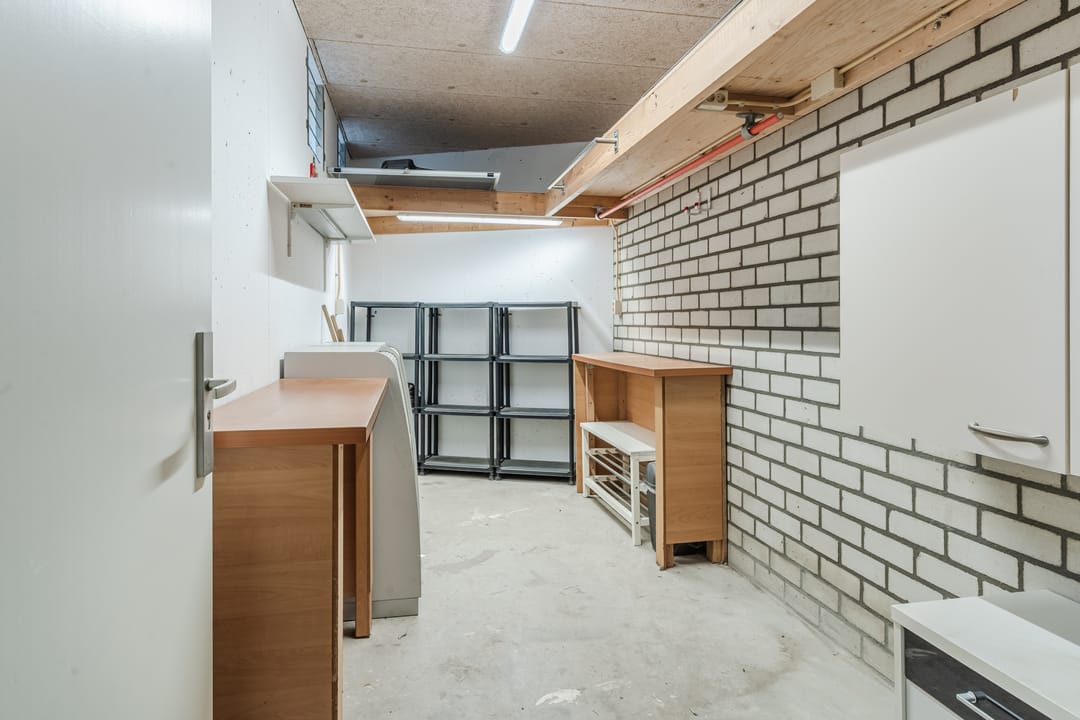 Photo 28 of Julianastraat 18-A