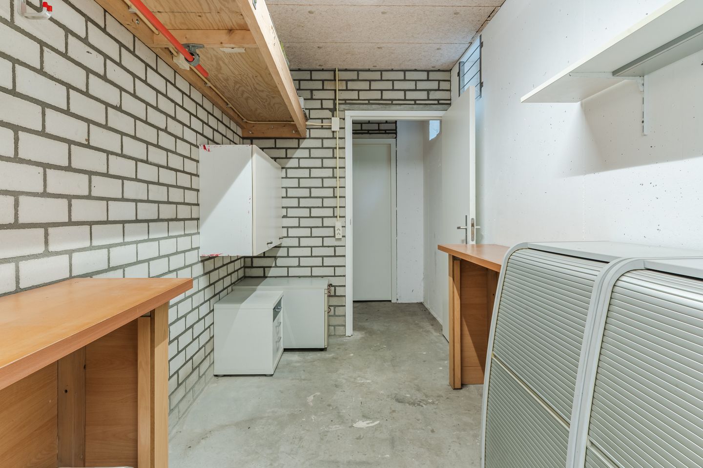 Photo 29 of Julianastraat 18-A