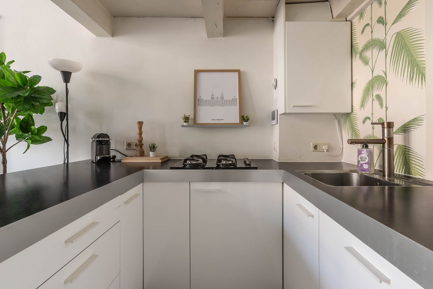 Foto 10 van Nieuwezijds Voorburgwal 20-C