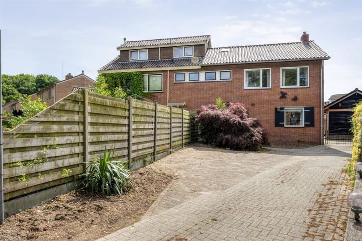Bekijk foto van Bisschopsbergweg 20