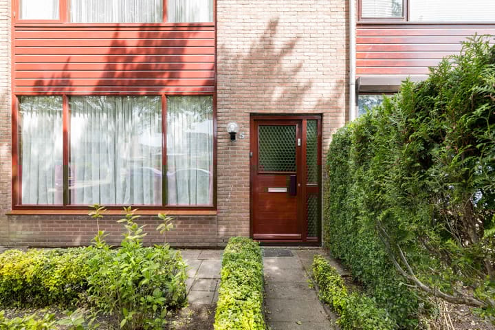 Foto 9 van Meeuwenlaan 5