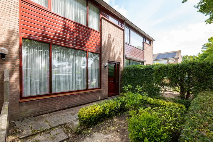 Foto 10 van Meeuwenlaan 5