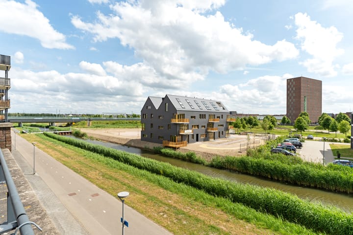 Foto 26 van Osirispad 111