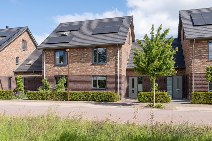 Photo 1 of J. van der Woerd-Mollstraat 9