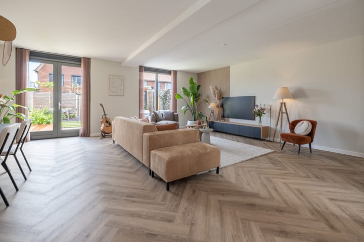 Photo 6 of J. van der Woerd-Mollstraat 9