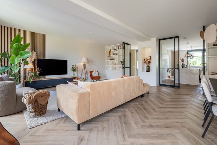 Photo 9 of J. van der Woerd-Mollstraat 9