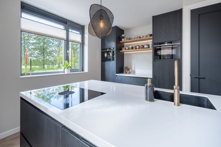 Photo 15 of J. van der Woerd-Mollstraat 9