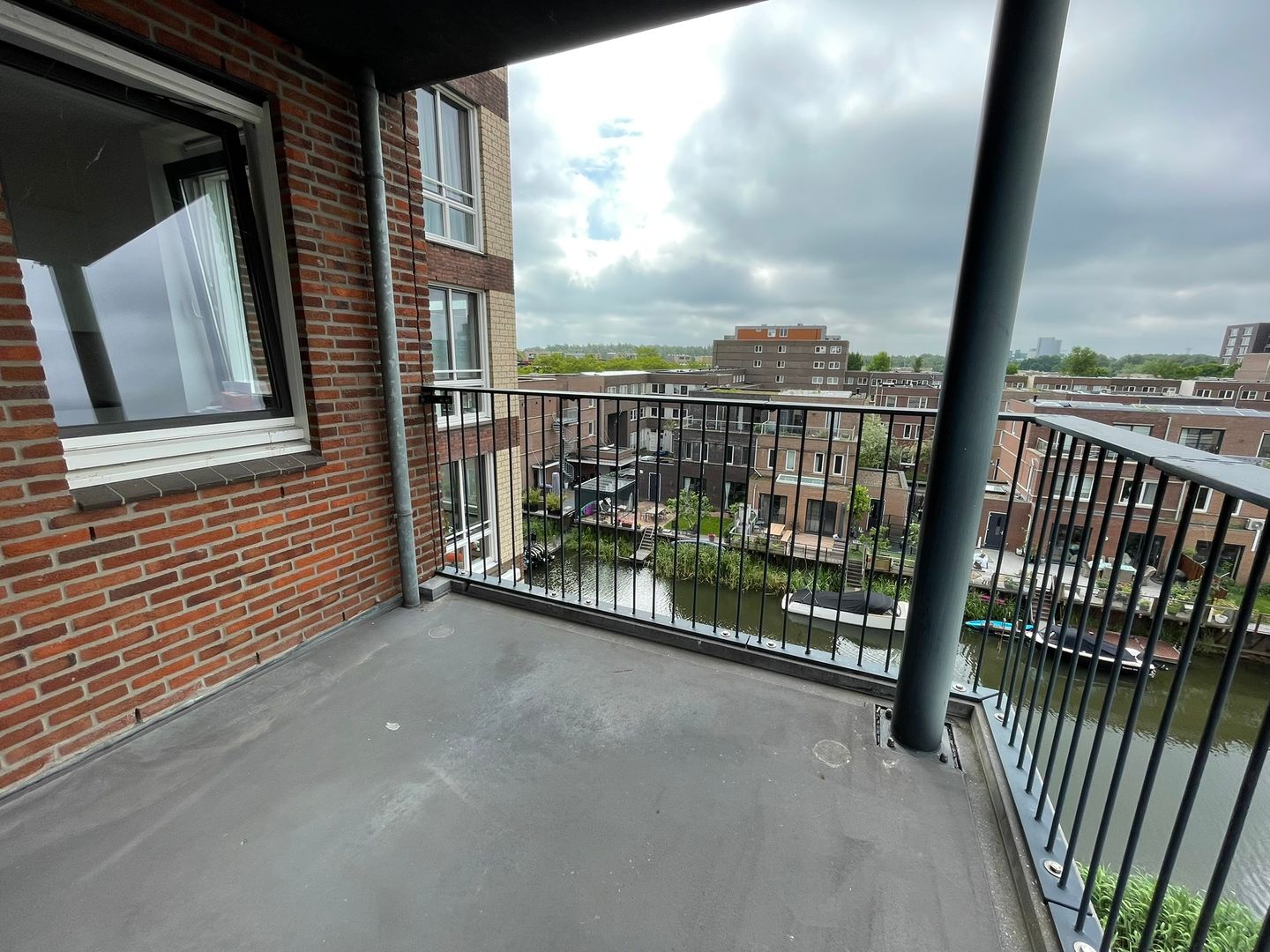 Photo 5 of Eva Besnyöstraat 318