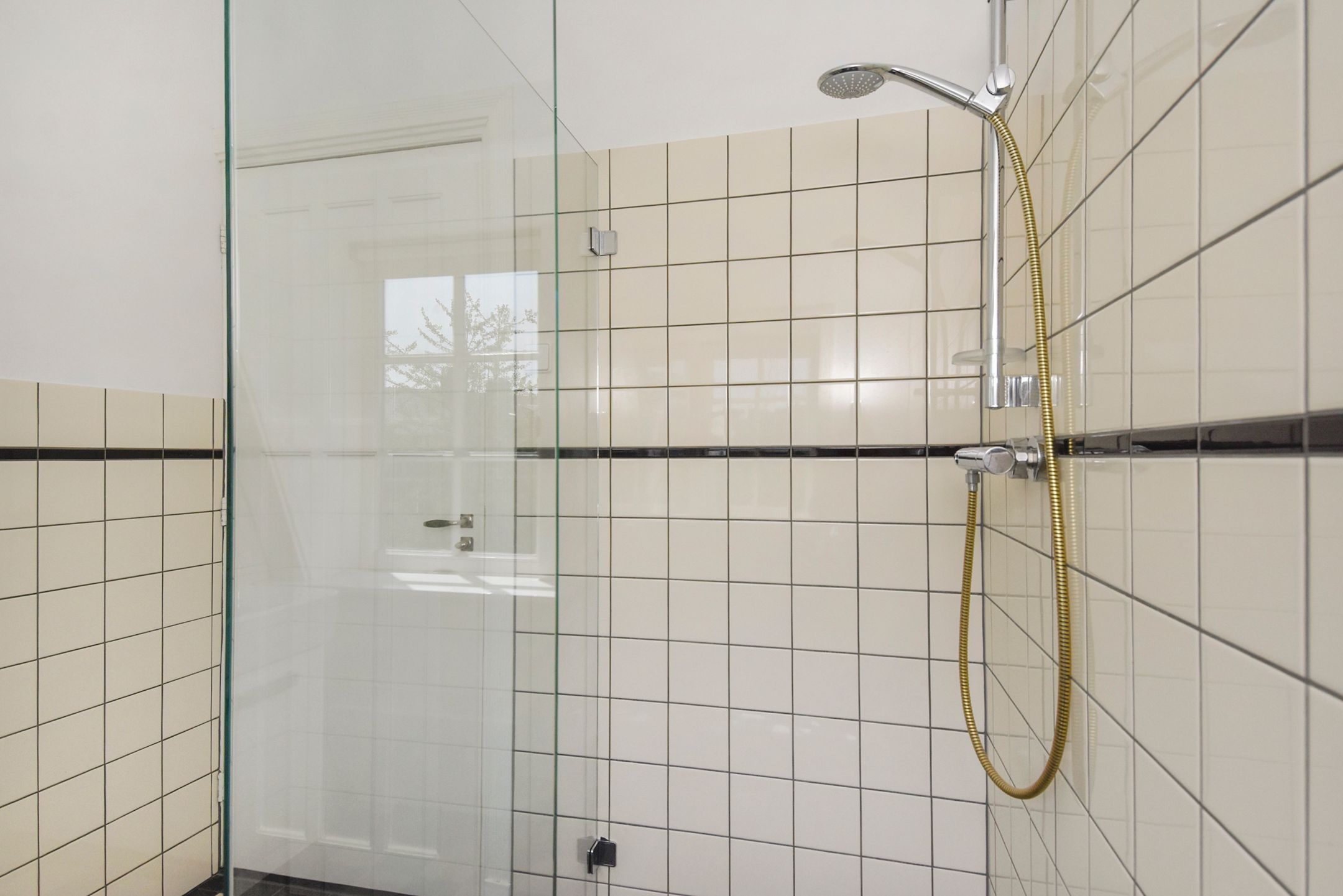 Foto 72 van Mezenlaan 12