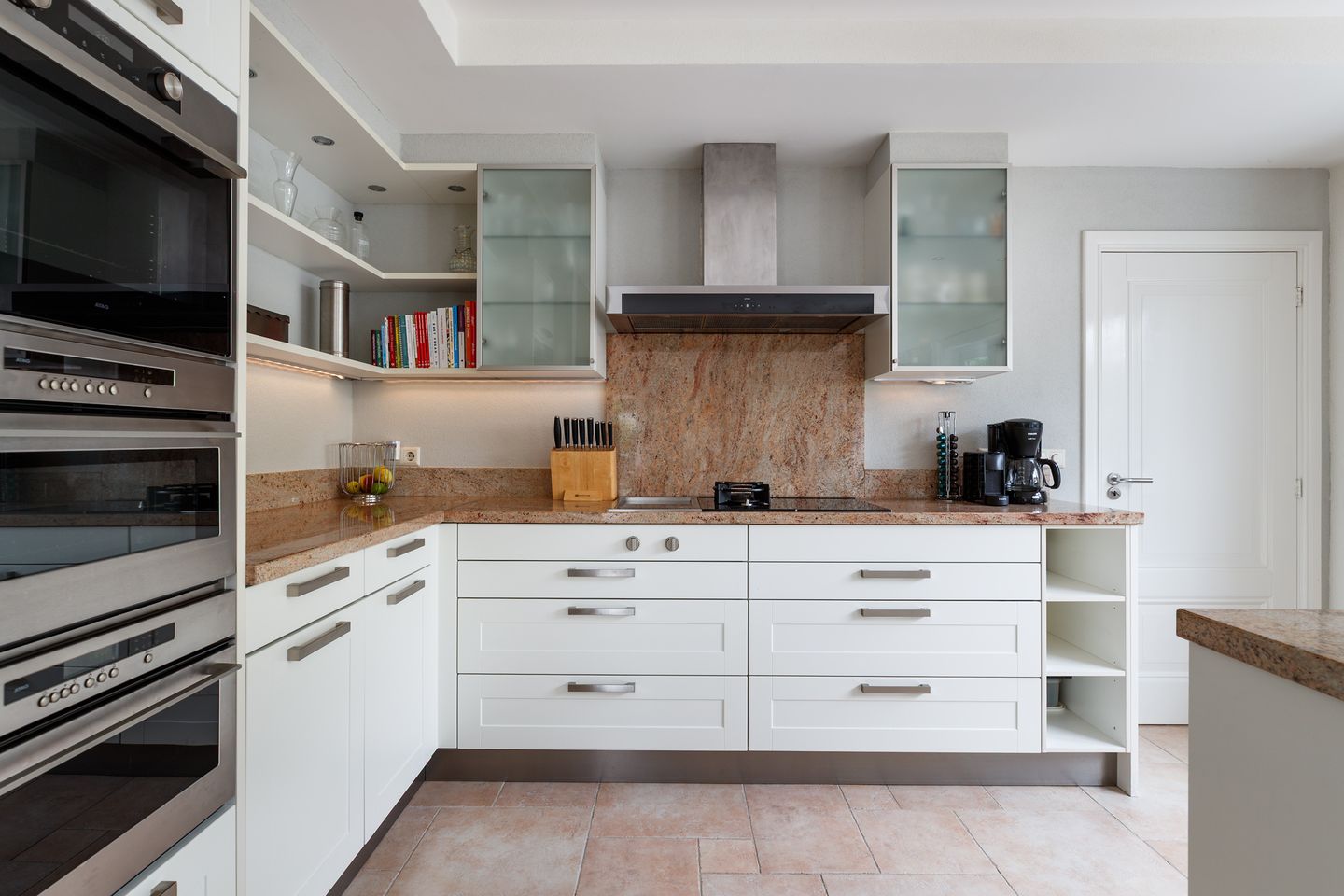 Foto 10 van Meindert Hobbemalaan 8