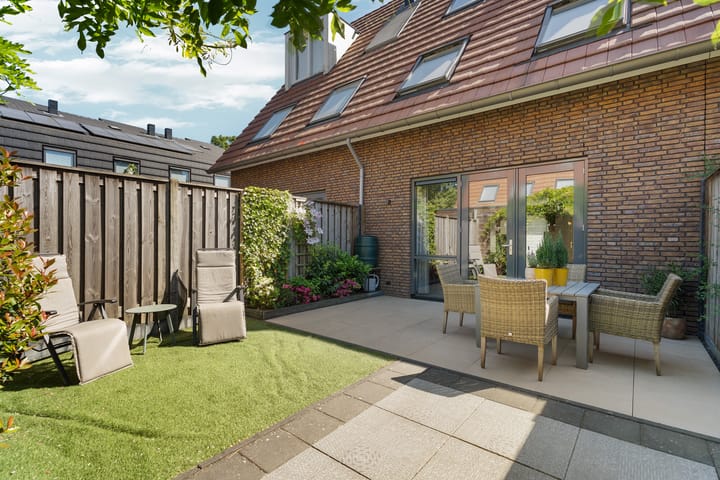 Foto 5 van Leeuwerikstraat 4