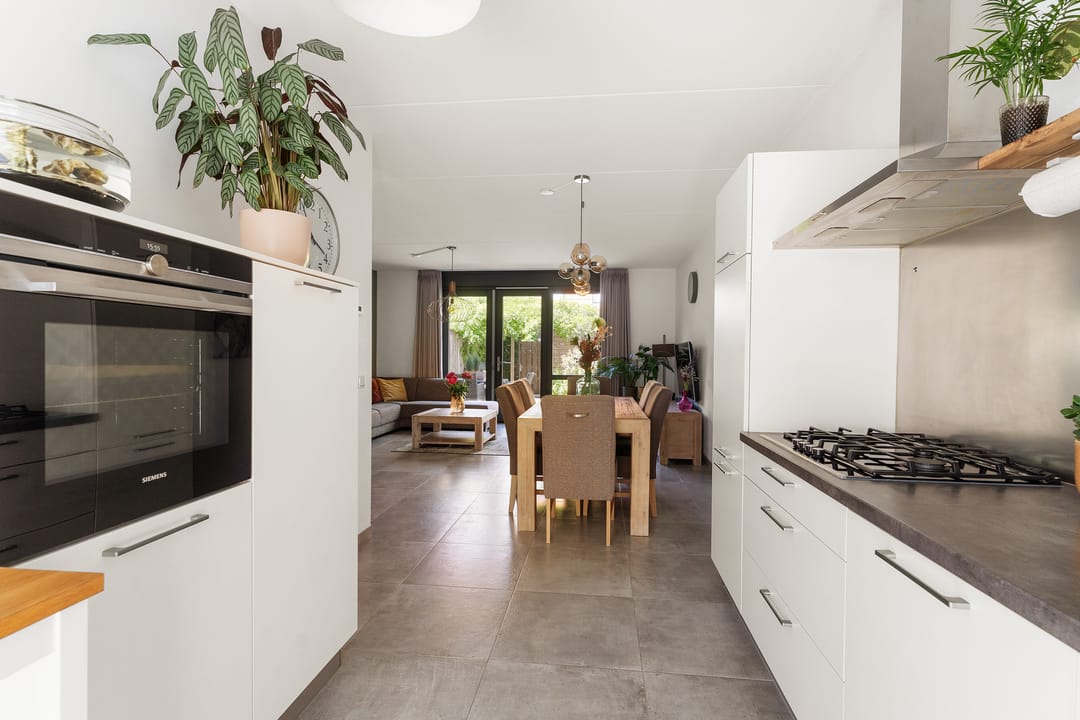 Foto 17 van Leeuwerikstraat 4