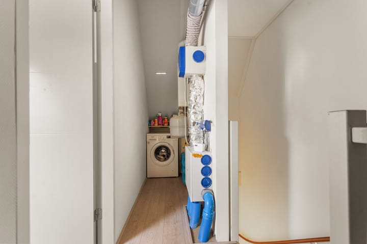 Foto 30 van Leeuwerikstraat 4