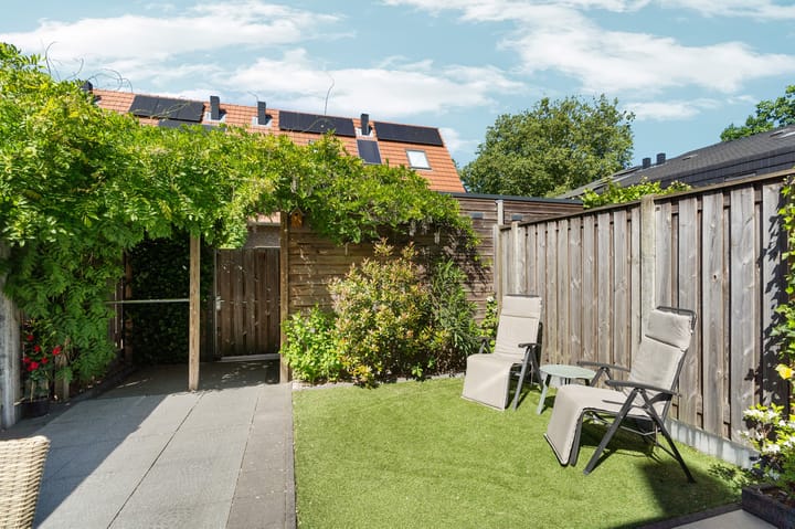 Foto 37 van Leeuwerikstraat 4