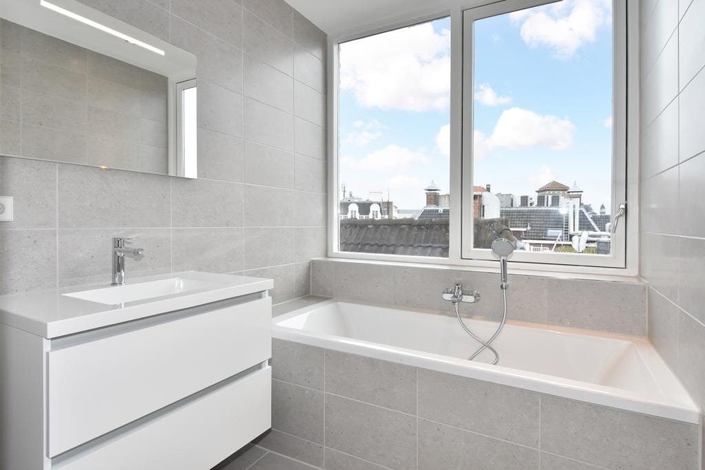 Photo 17 of Annastraat 4-D