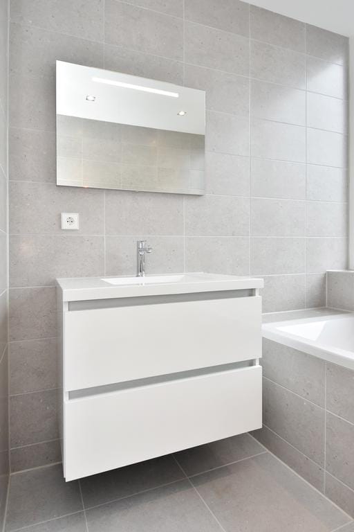 Photo 19 of Annastraat 4-D