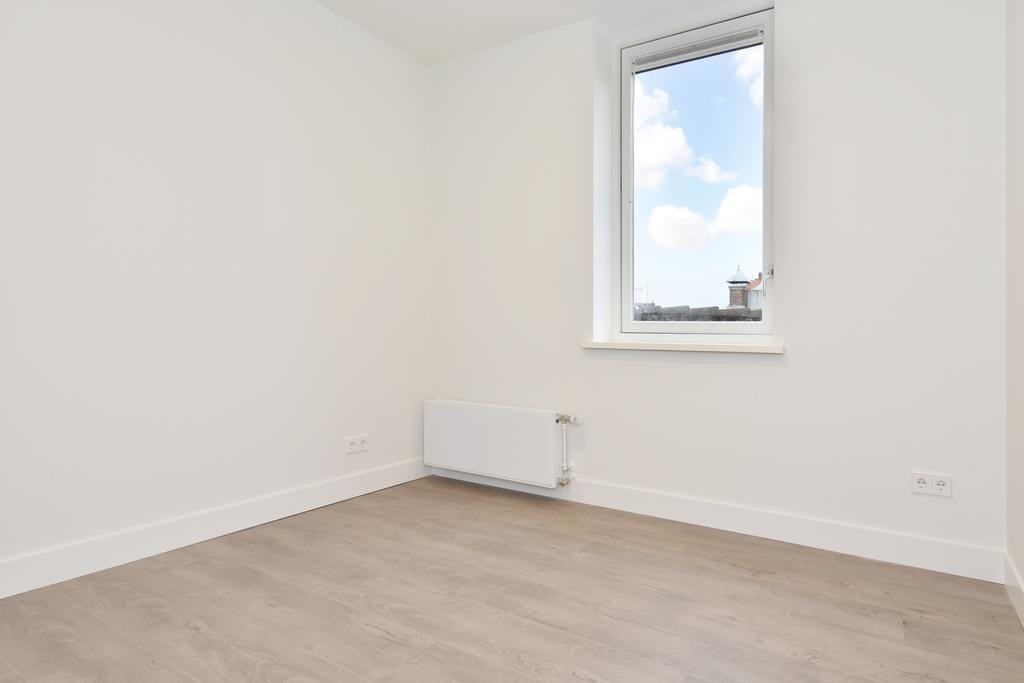 Photo 21 of Annastraat 4-D