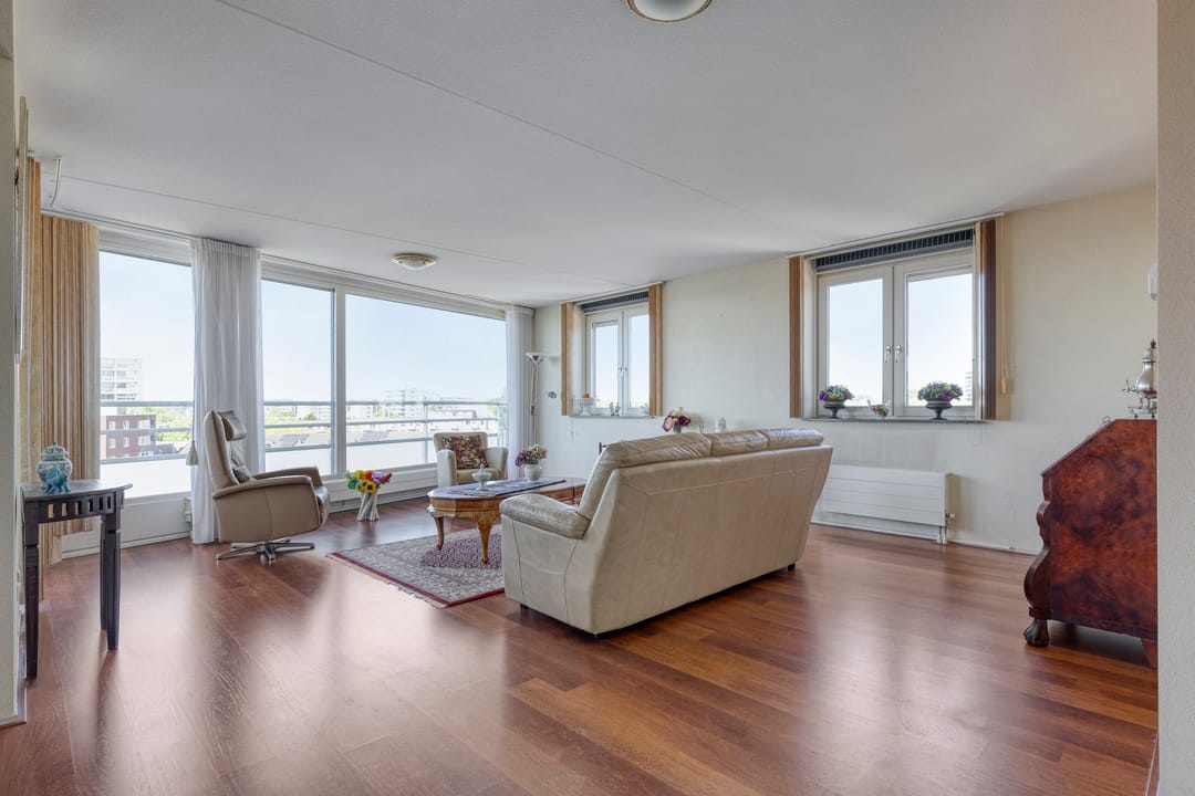 Foto 8 van Joop den Uyllaan 33