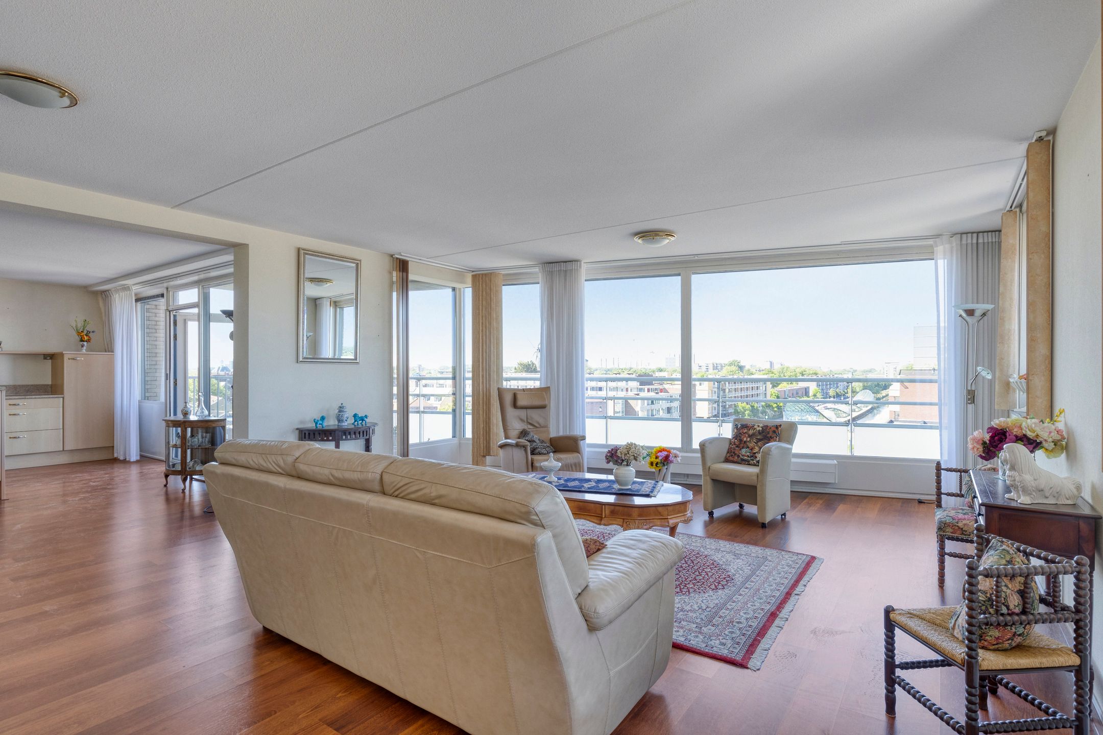 Foto 9 van Joop den Uyllaan 33