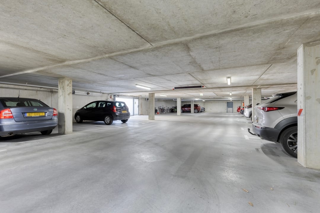 Foto 28 van Joop den Uyllaan 33