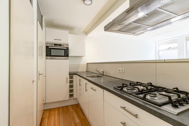 Foto 3 van Petrus Campersingel 31-52