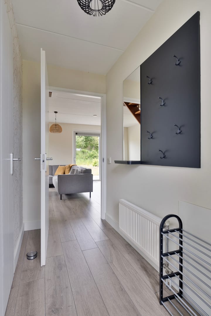 Photo 4 of Oranjekanaal NZ 10-0001