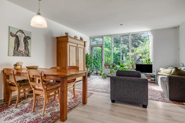 Foto 2 van Staringstraat 88