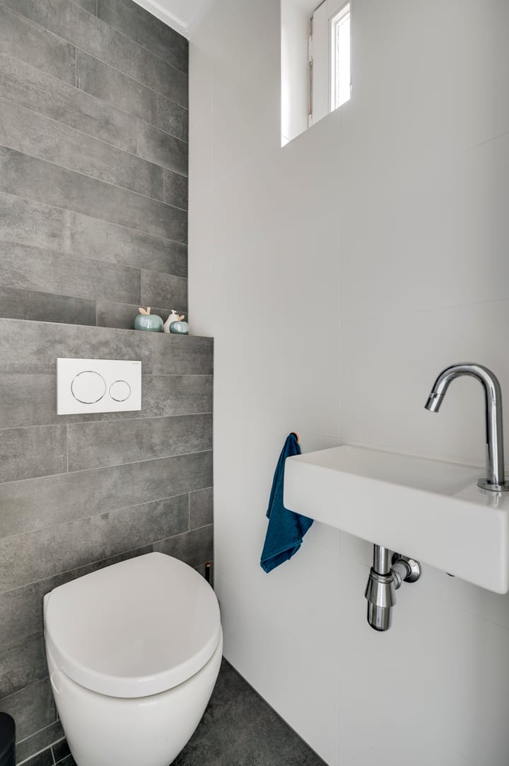 Photo 7 of Kapelaniestraat 47