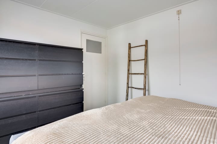 Photo 20 of Kapelaniestraat 47