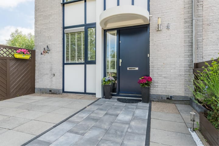 Foto 5 van Weegbree 25