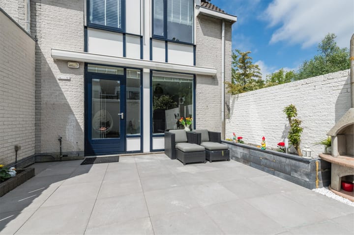 Foto 39 van Weegbree 25