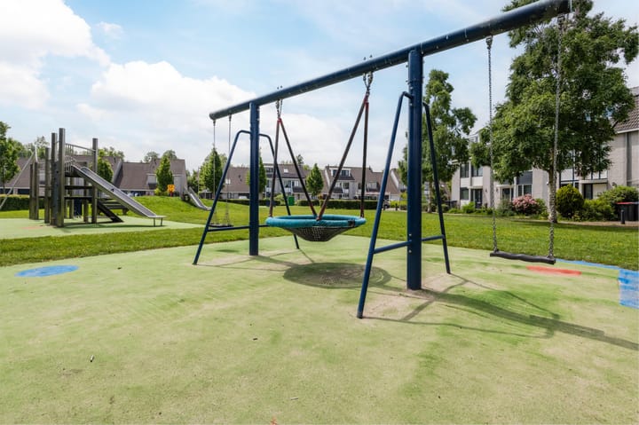 Foto 47 van Weegbree 25