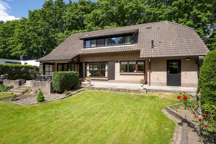 Foto 3 van Burg. Vogelslaan 59