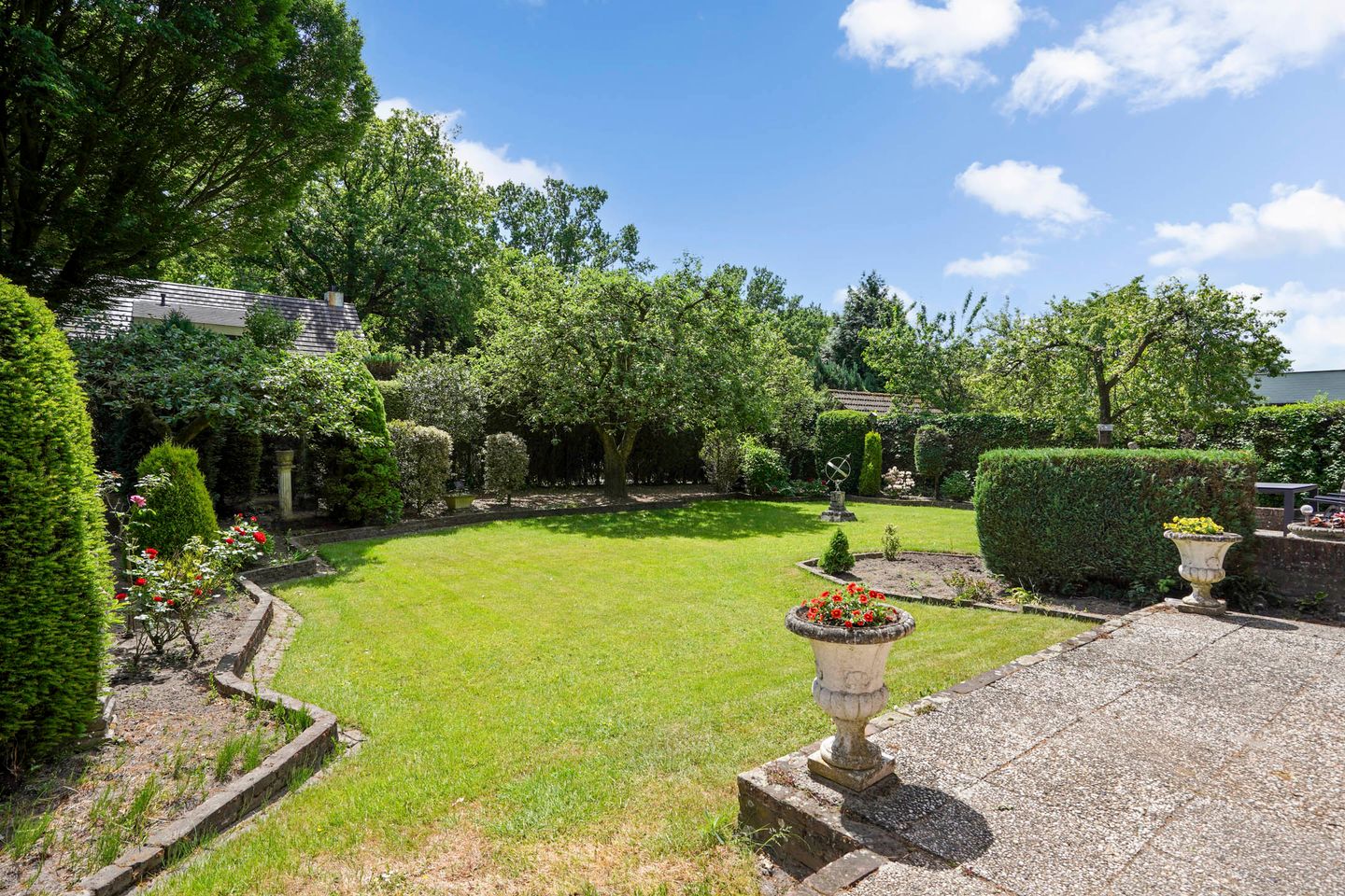 Foto 4 van Burg. Vogelslaan 59