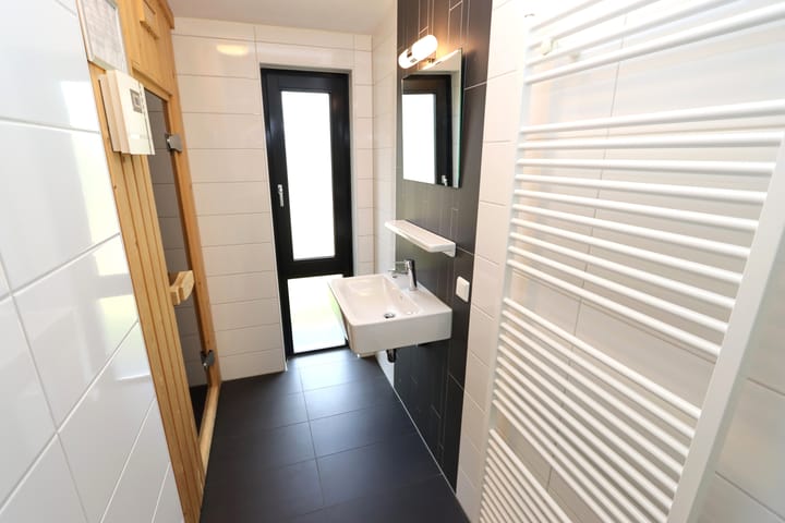 Foto 29 van Dwarsweg 73-A64