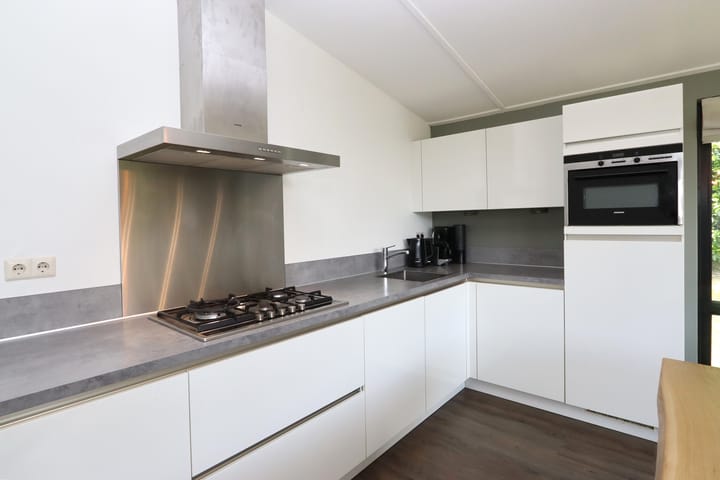 Photo 19 of Dwarsweg 73-A30