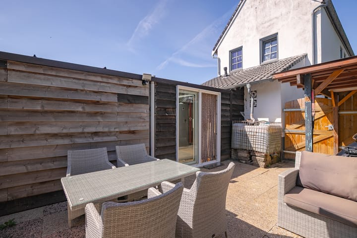 Foto 15 van Vroenhof 25