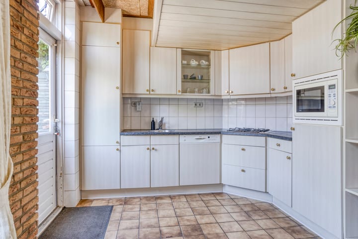 Foto 8 van Dokter de Bruynstraat 21