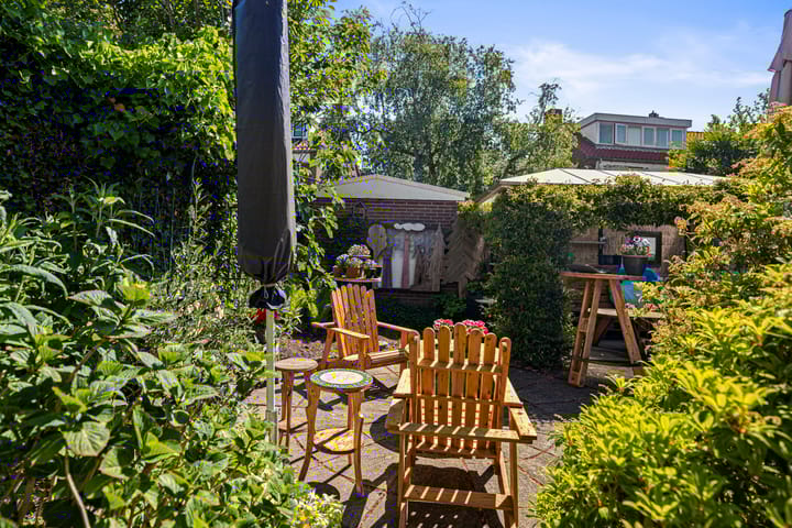 Foto 8 van Hagedoornstraat 49