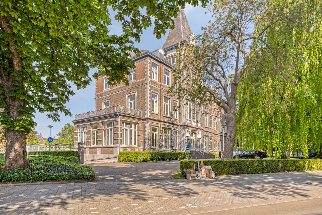 Photo 1 of Professor Pieter Willemsstraat 20-C