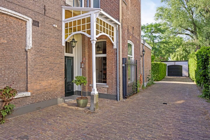 Foto 2 van Vughtstraat 10