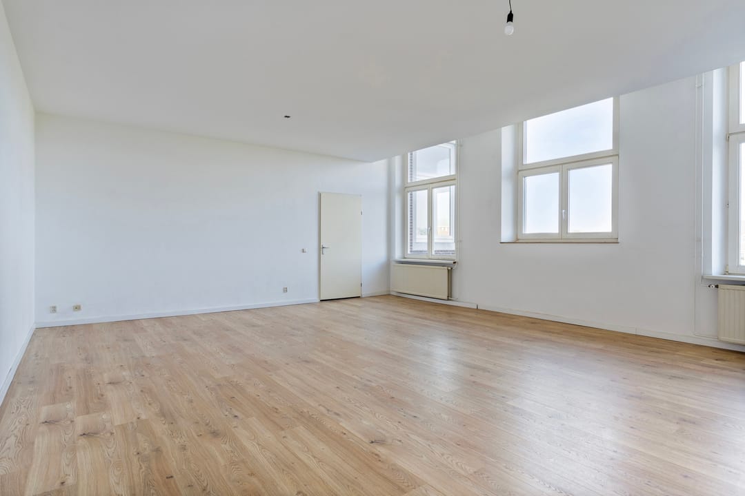 Photo 8 of Professor Pieter Willemsstraat 20-C