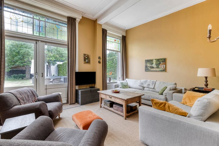 Foto 14 van Vughtstraat 10