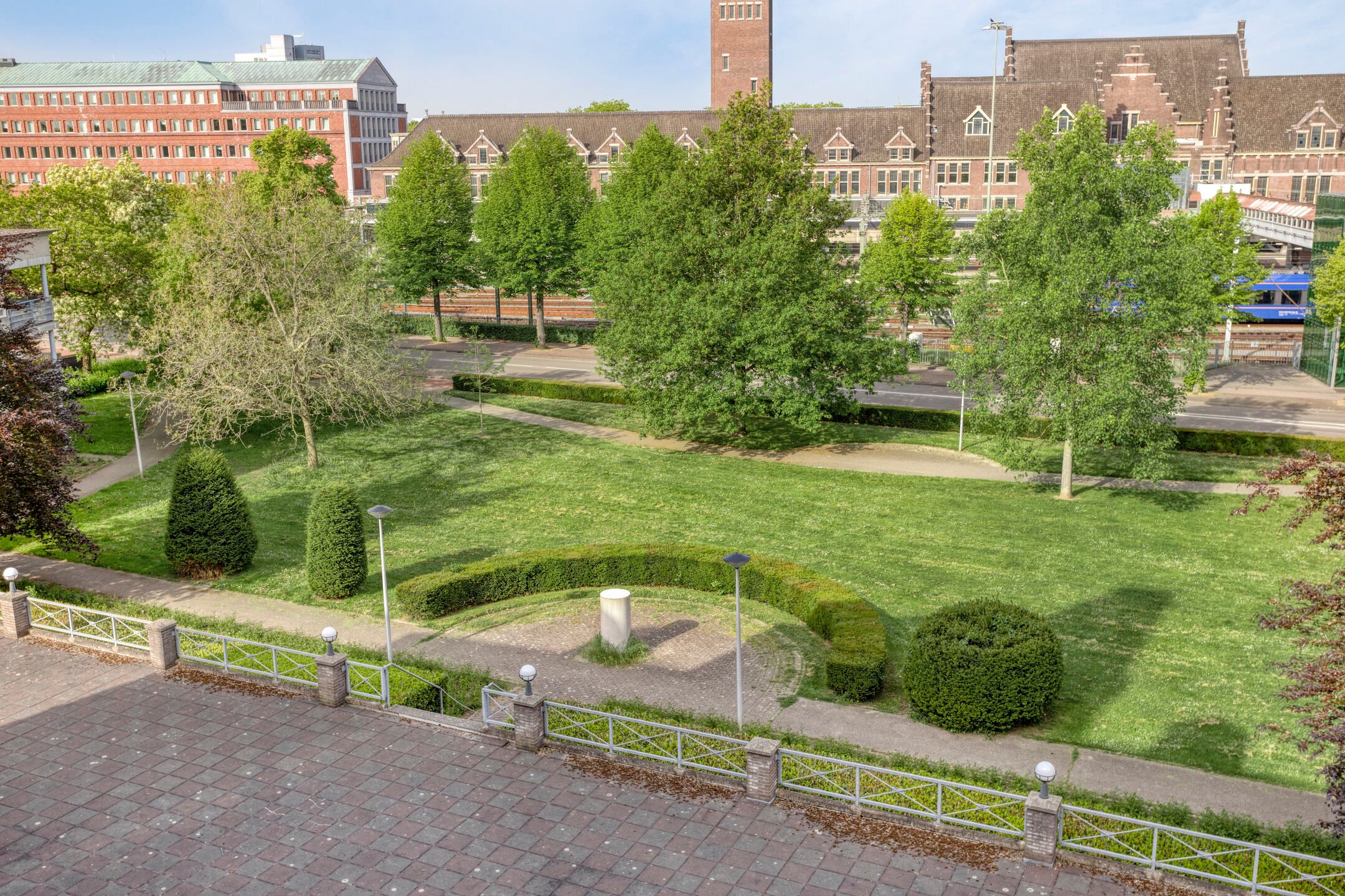 Photo 27 of Professor Pieter Willemsstraat 20-C