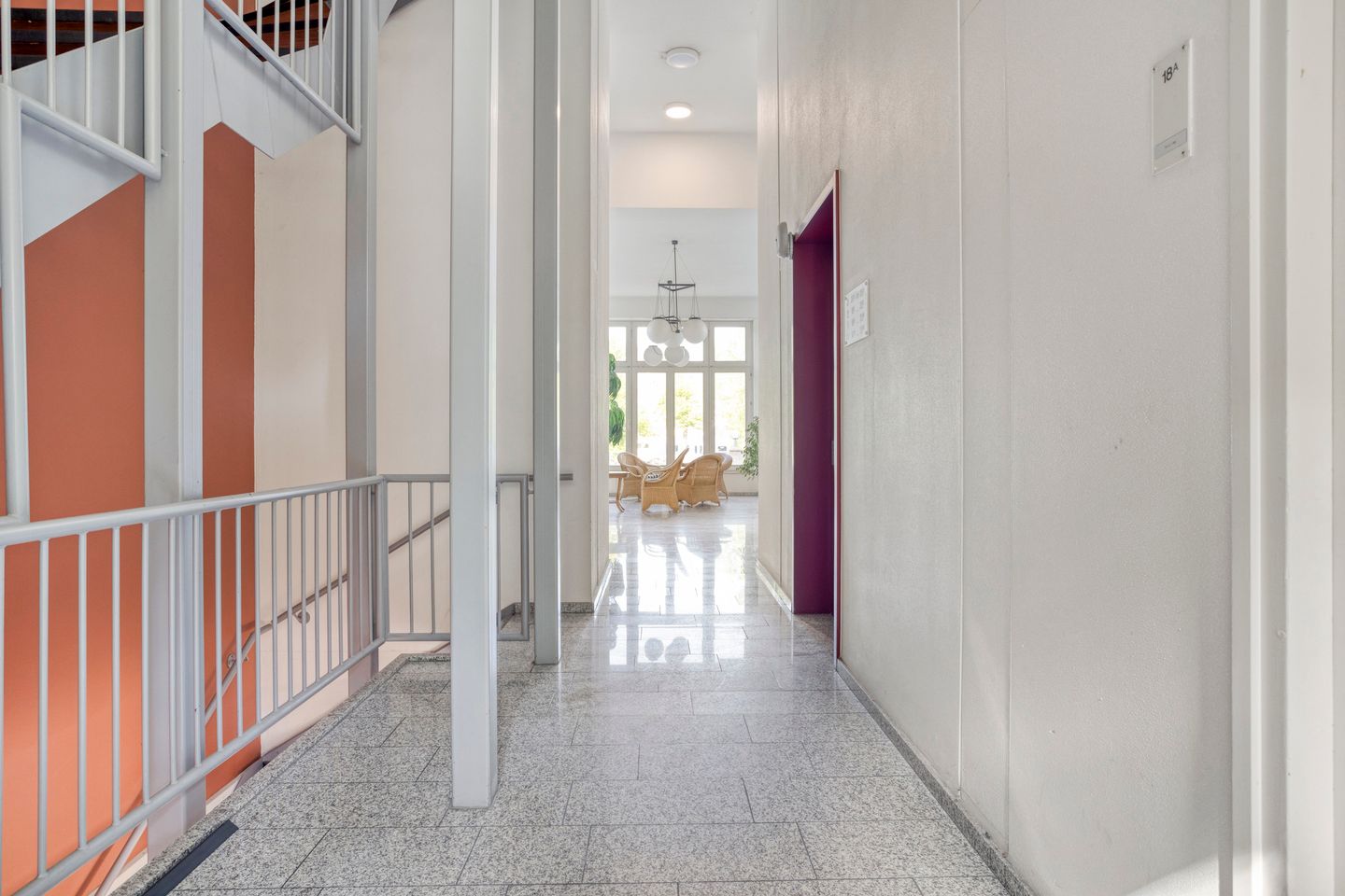 Photo 29 of Professor Pieter Willemsstraat 20-C