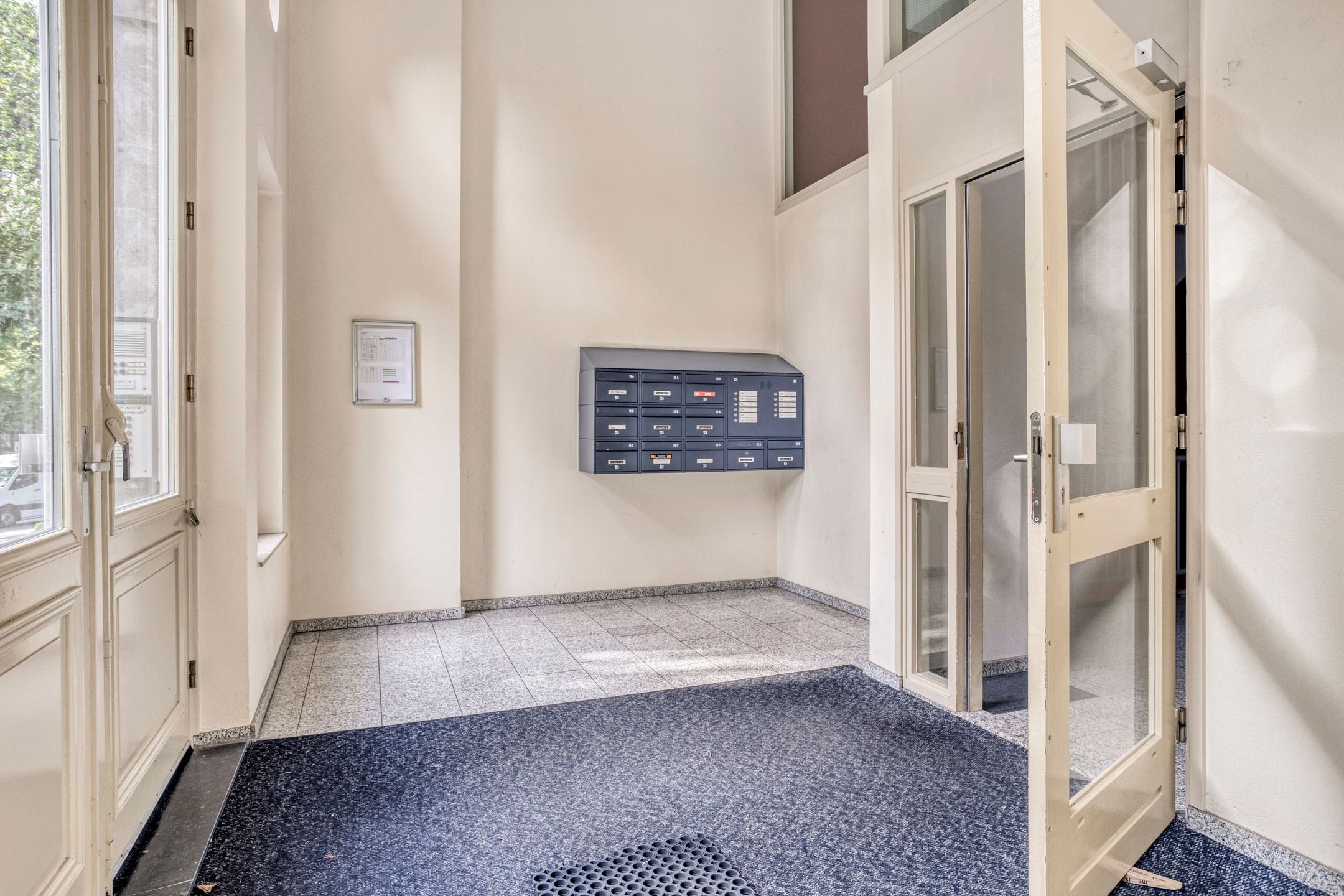 Photo 30 of Professor Pieter Willemsstraat 20-C