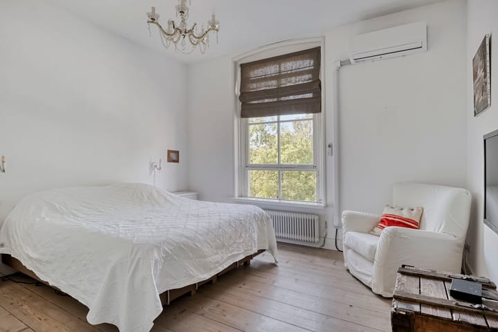 Foto 44 van Vughtstraat 10